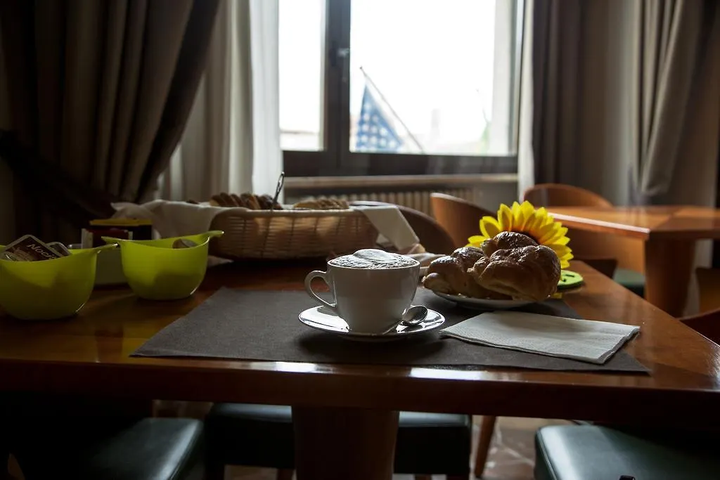 ***  Hotel Arcadia Florence Italy