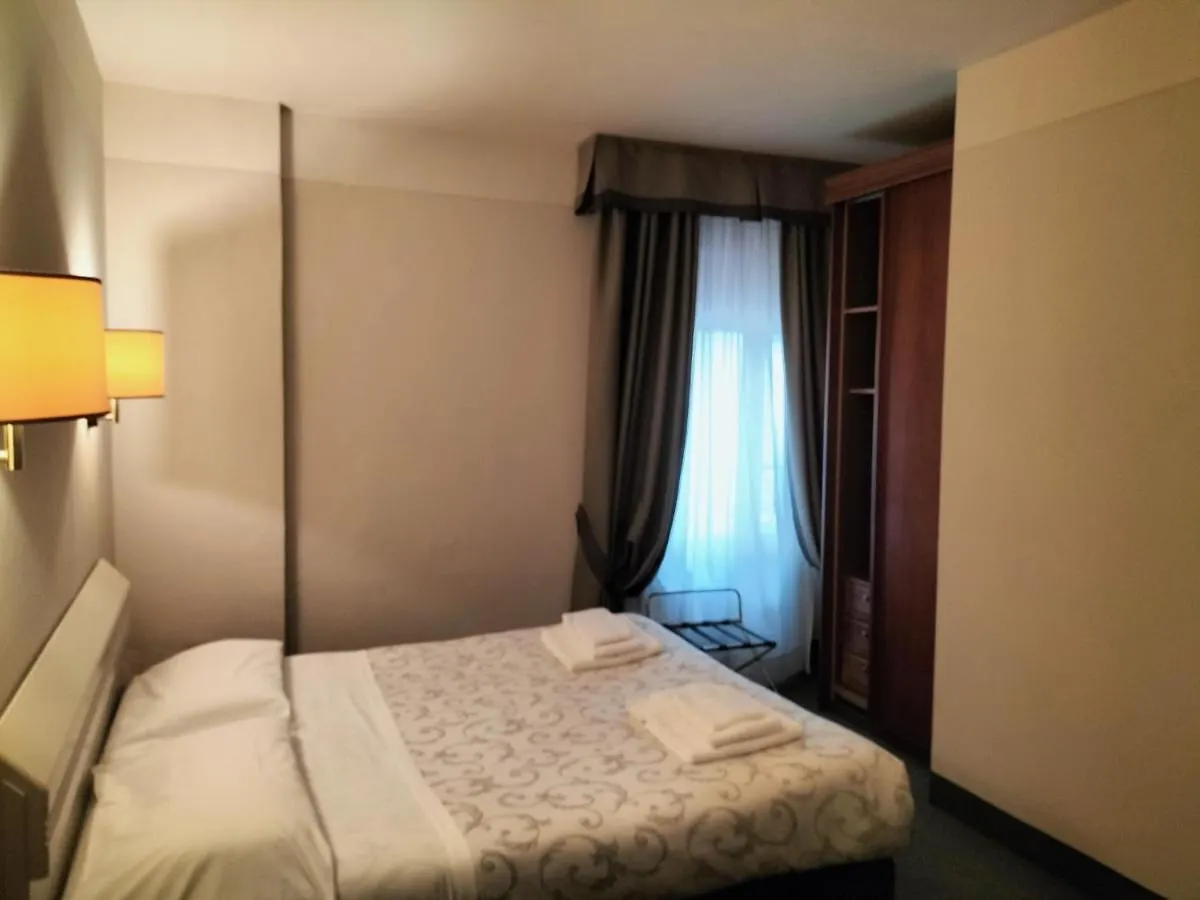 Hotel Arcadia Florence 3*,  Italy
